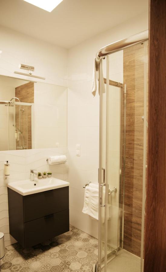 Apartamenty Czestochowa Eu 'Garaz Gratis' Esterno foto